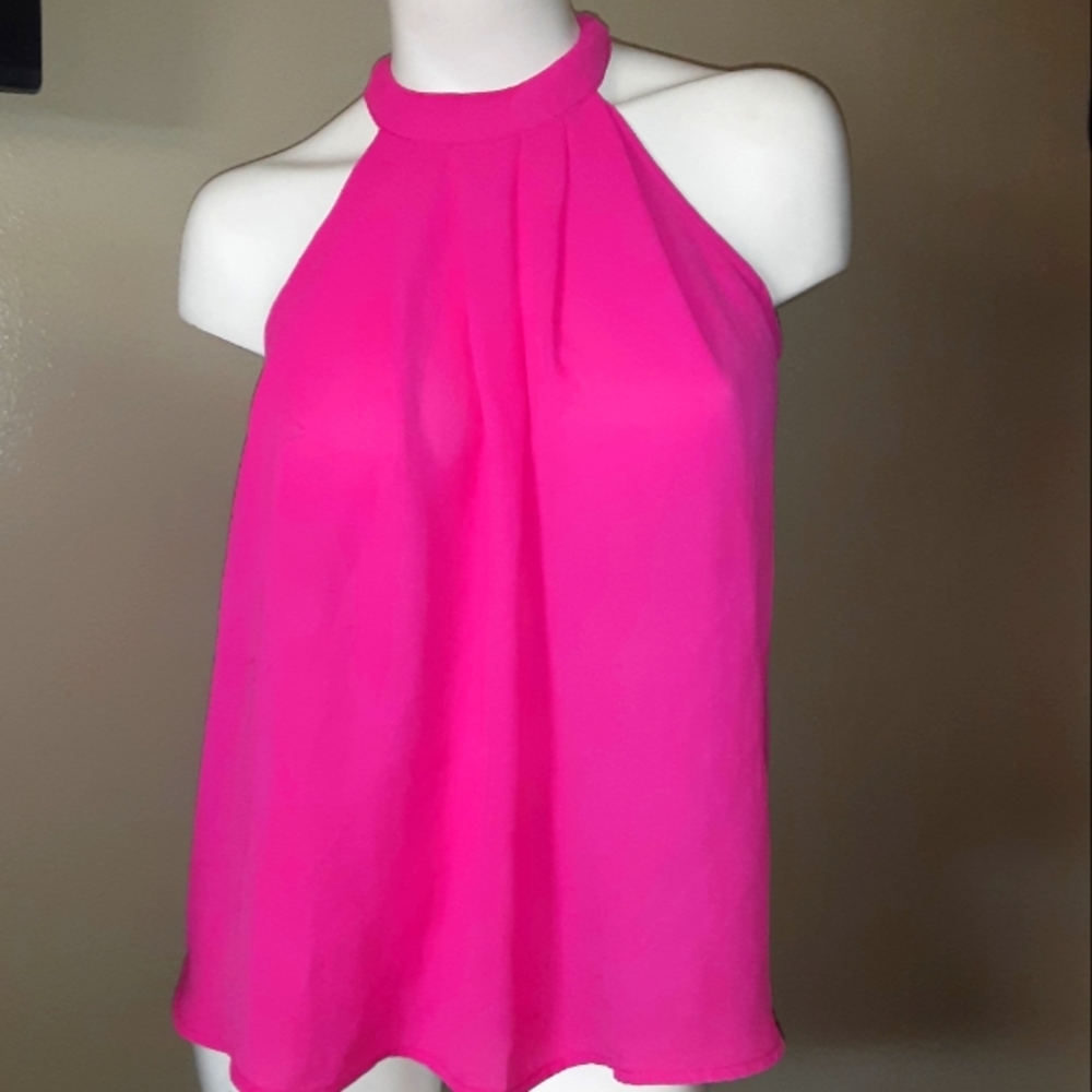 Pink flowy tank